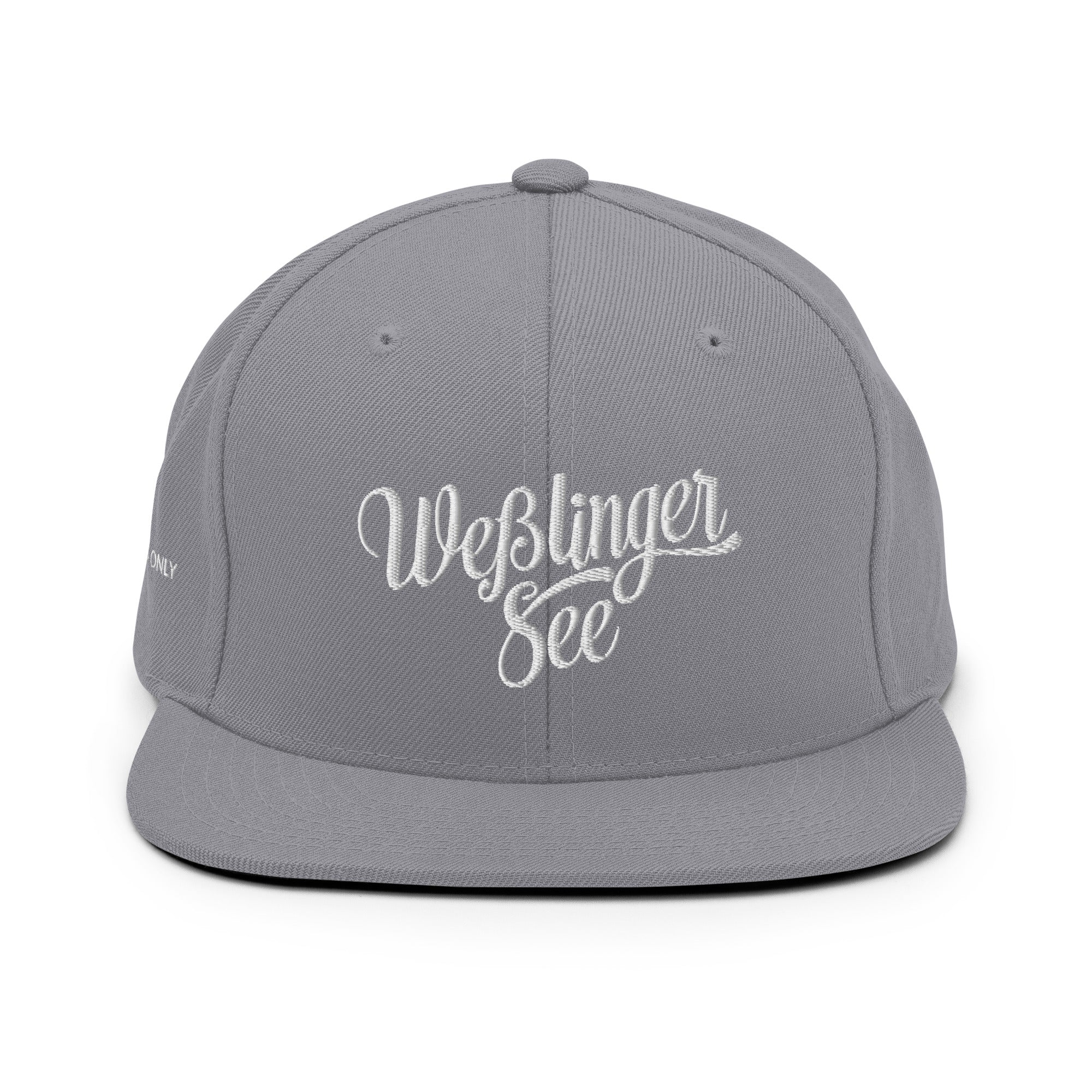 Wesslinger See Cap Hellgrau – Detail flacher Schirm inspiriert vom Wesslinger See, Landsberg & München in Bayern