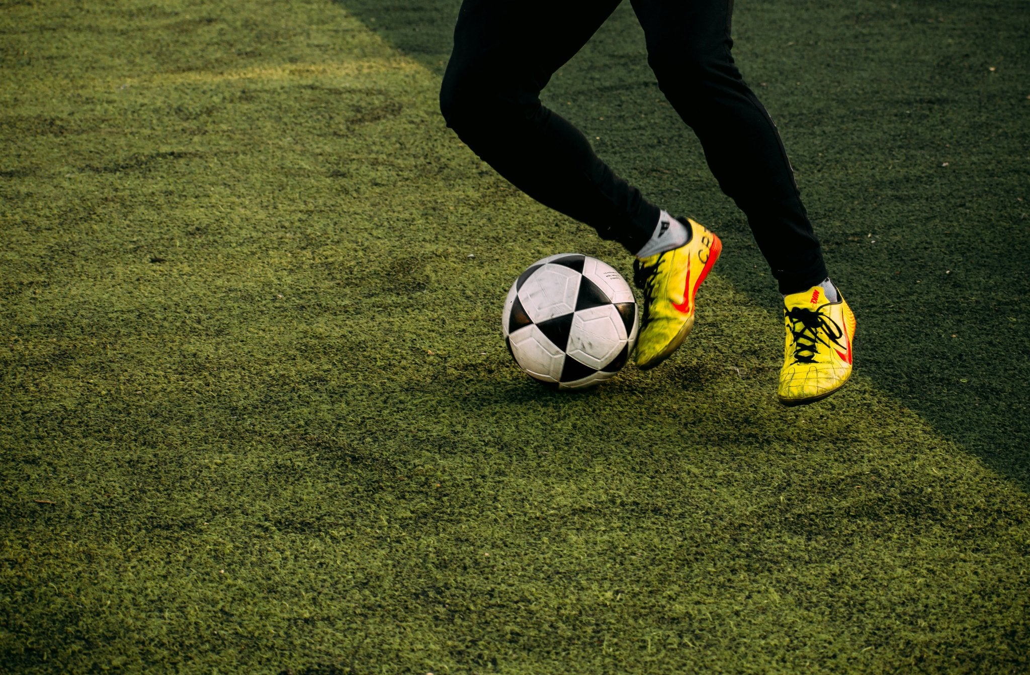 Ammersoul Fussball Sportmode inspiriert vom Ammersee im Fünfseenland Bayern, nahe München, Augsburg und Landsberg